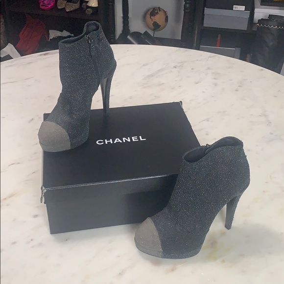 CHANEL booties no box - Picture 2 of 6